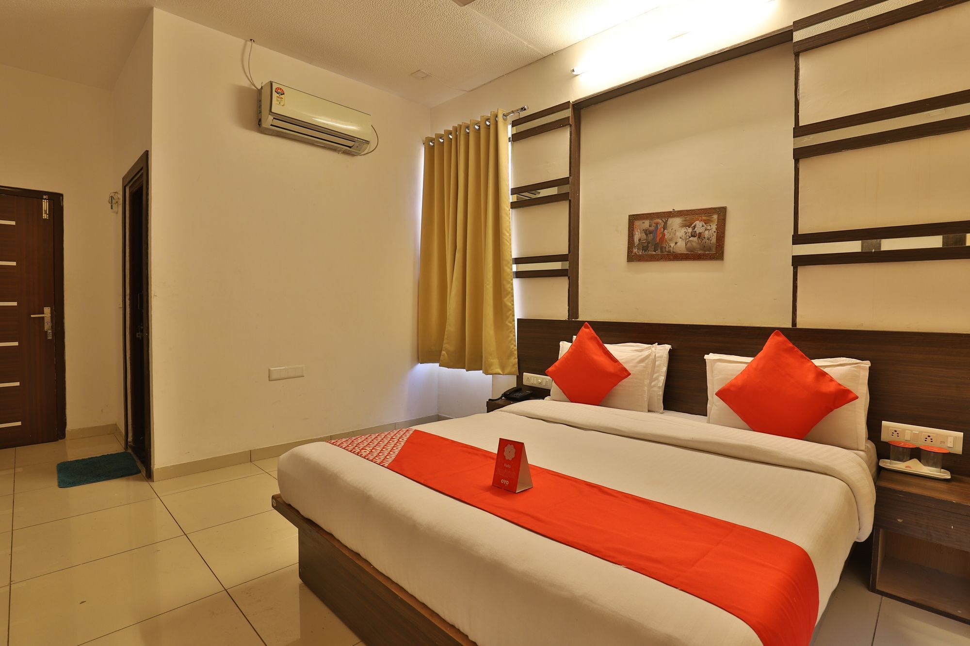 Oyo 11649 Hotel Mahima Gandhinagar Buitenkant foto